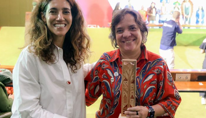 Fotógrafa da Agência Brasil É Homenageada por Retratar Lutas Indígenas