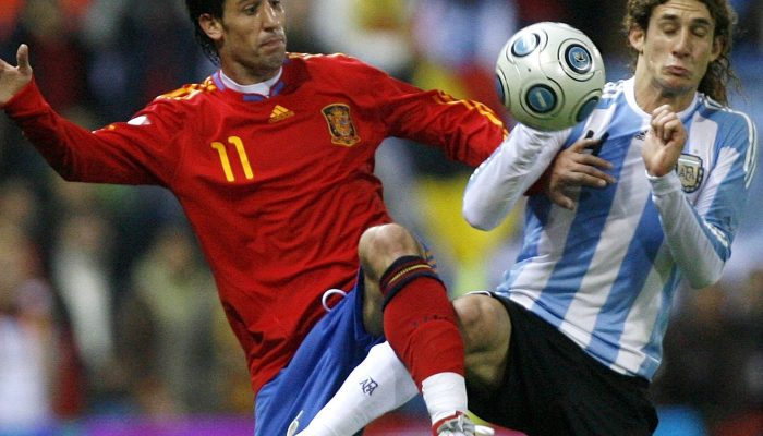 Campeão Mundial com a Espanha É Barrado de Entrar nos EUA