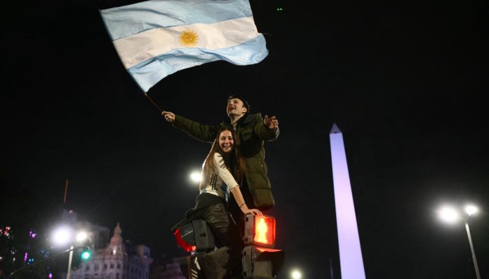 Argentina Celebra Vitória Sobre Inglaterra com Eco de Malvinas e Diego