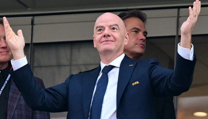 Fifa Pede Desculpas e Reafirma Apoio a Infantino Após Crise