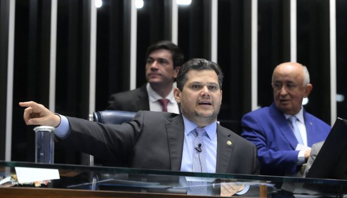 PEC de Aposentadoria para Agentes de Saúde Pode Custar R$ 28 Bilhões À União
