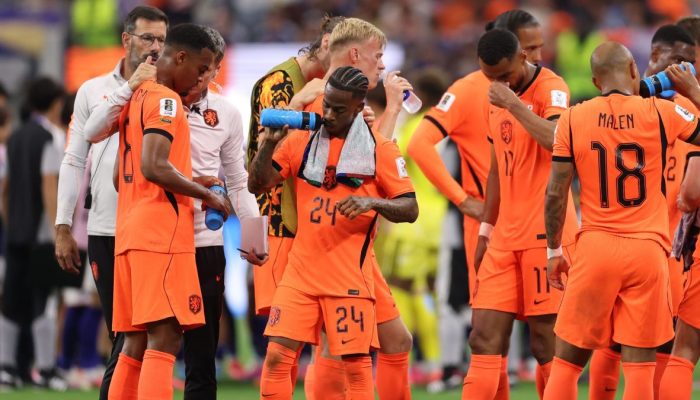 Gakpo Supera Cruyff na Artilharia da Holanda em Copas