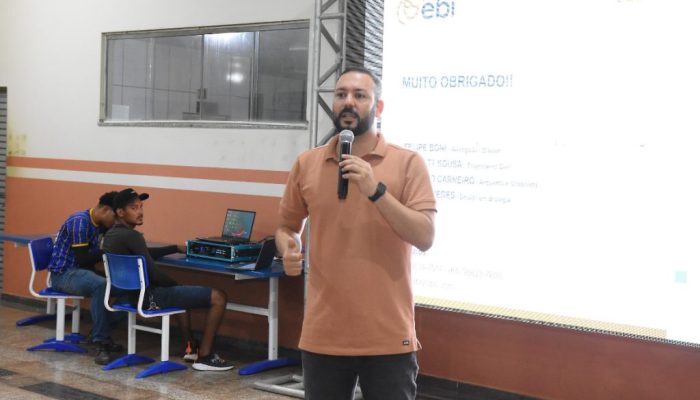 Prefeitura de Santana realiza audiência pública no bairro Hospitalidade sobre o Programa “San...