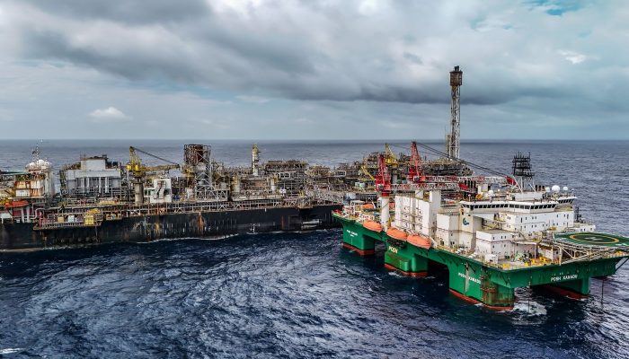 Imposto Sobre Exportação de Petróleo É Mantido por 60 Dias