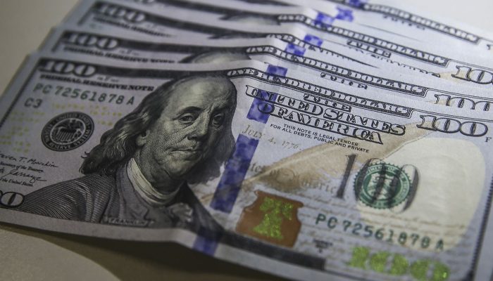 Dólar em Queda e Bolsa em Alta Refletem Otimismo Global
