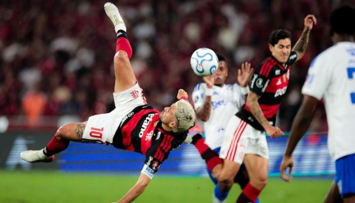 Arrascaeta Celebra Vitória do Flamengo e Exalta Respeito ao Cruzeiro