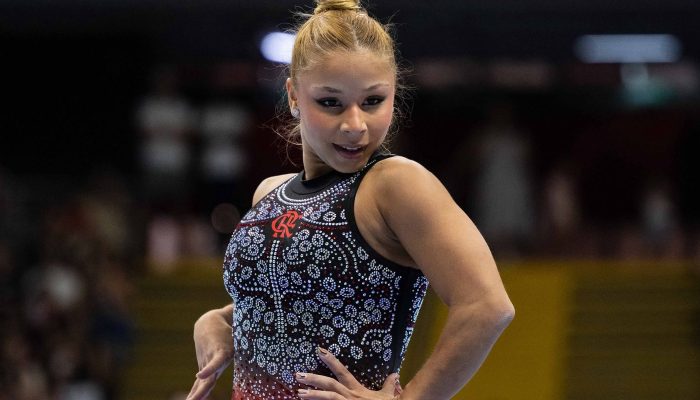 Flávia Saraiva Conquista Dois Ouros no Campeonato Brasileiro de Ginástica