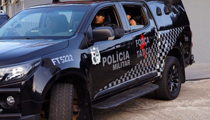 Força Tática Apreende Adolescente com Iphone Roubado