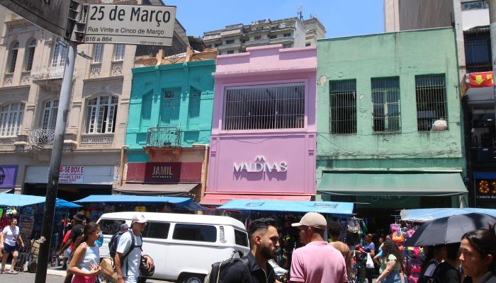 Confiança do Consumidor Amazônico Tem Leve Queda, Mas Segue em Alta Anual