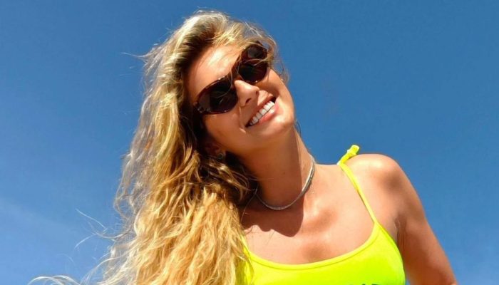 Lívia Andrade Celebra Brasil em Miami com Biquíni ‘made In Brazil’
