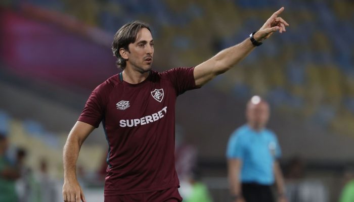Zubeldía Descarta Reforços e Confia em Time do Fluminense para a Libertadores