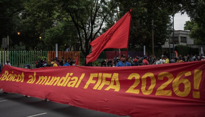Copa do Mundo: México Celebra, Mas Protestos Marcam Abertura