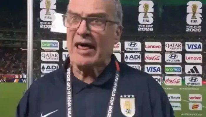 Bielsa Pede Desculpas por Atitudes Polêmicas na Copa do Mundo