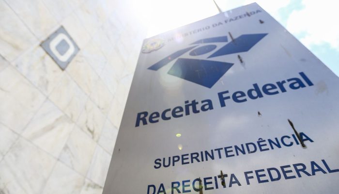 Receita Libera Lote Especial de Restituição Automática em Julho