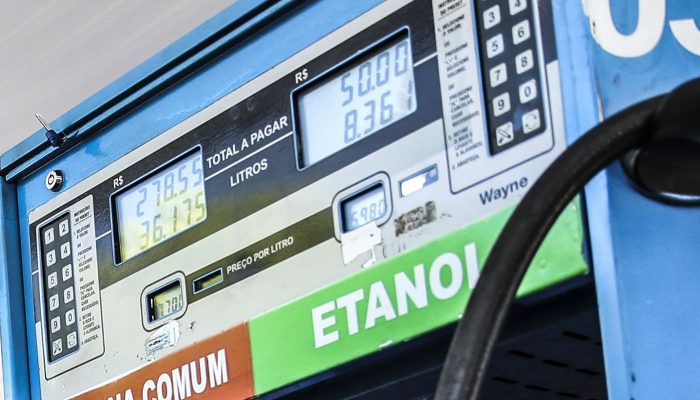 Brasil Sente Menos Alta do Petróleo que Outros Países, Aponta Estudo
