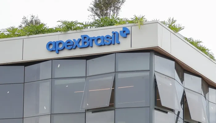 Tarifaço dos EUA Afeta 52% de SP e SC; Amazônia Busca Diversificação