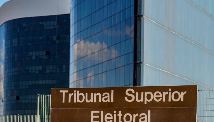 TSE Fecha Acordo com Gigantes da Tecnologia Contra Fake News nas Eleições