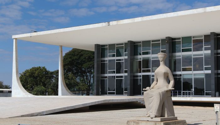 Moraes Assume Presidência Temporária do STF Durante Recesso