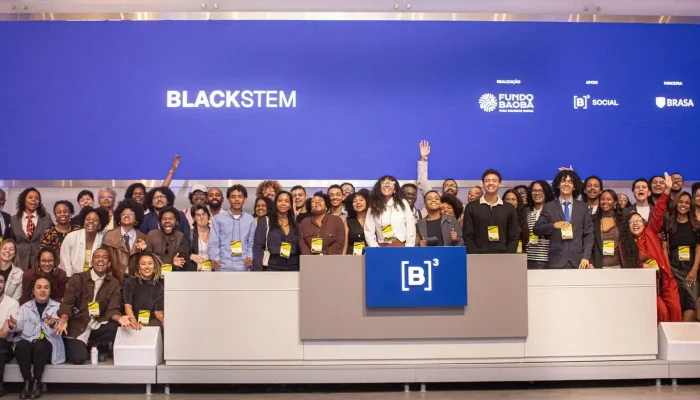 Bolsas para Jovens Negros Impulsionam Estudo de STEM no Exterior
